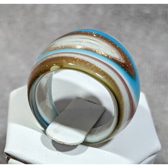 Lampwork Glass White Blue And Gold Tone Ring Size 7 - Picture 8 of 9